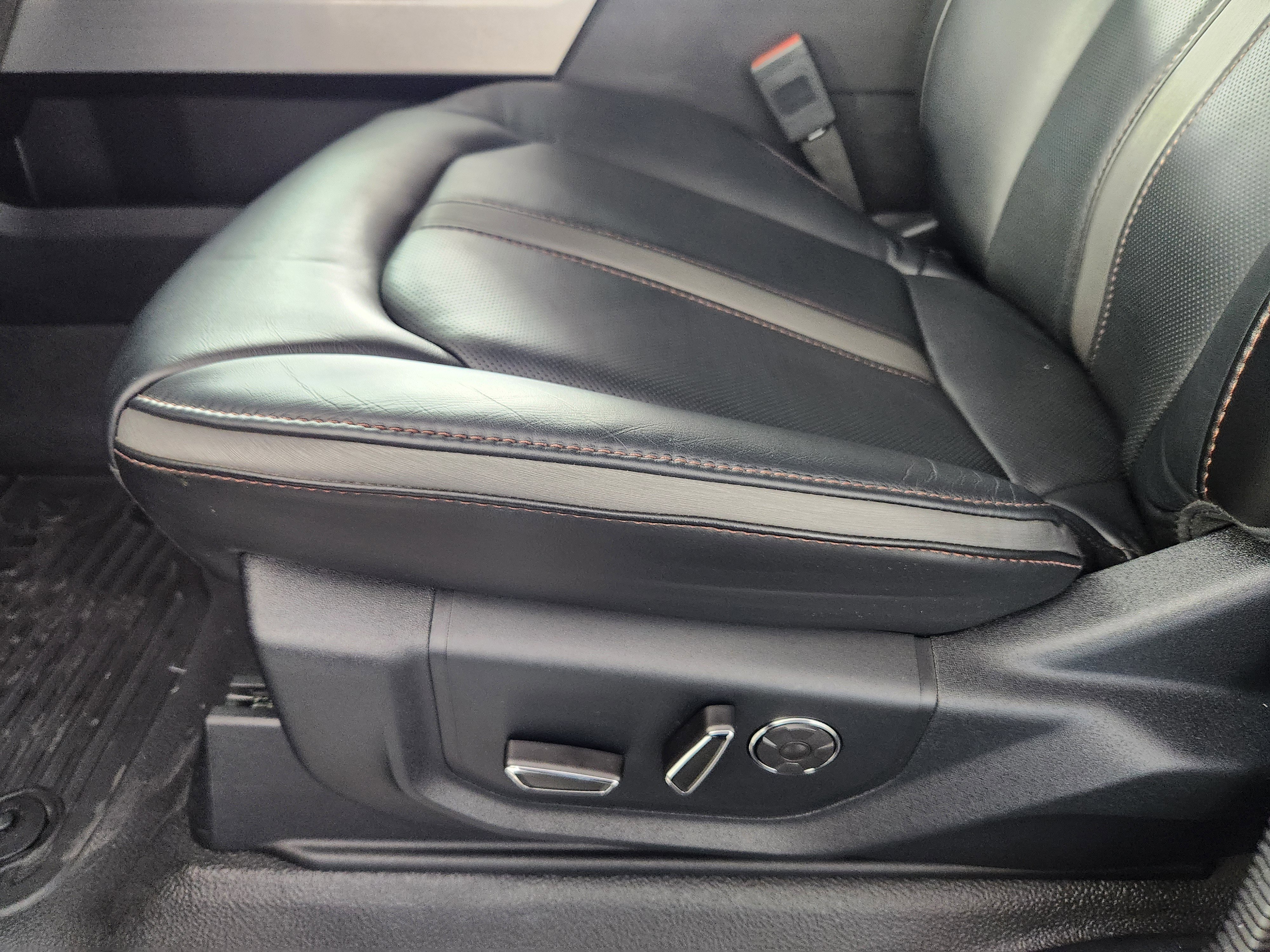 Used 2021 Ford F250 Platinum image 13