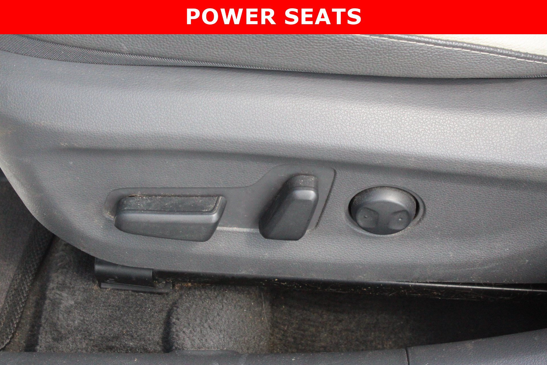 Used 2022 Hyundai Ioniq Limited FWD image 15