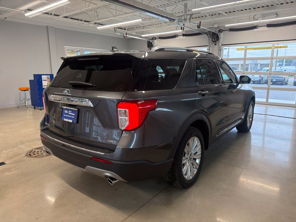 Certified 2020 Ford Explorer Limited w/ Hybrid Equipment Group 310A AWD/4WD image 8