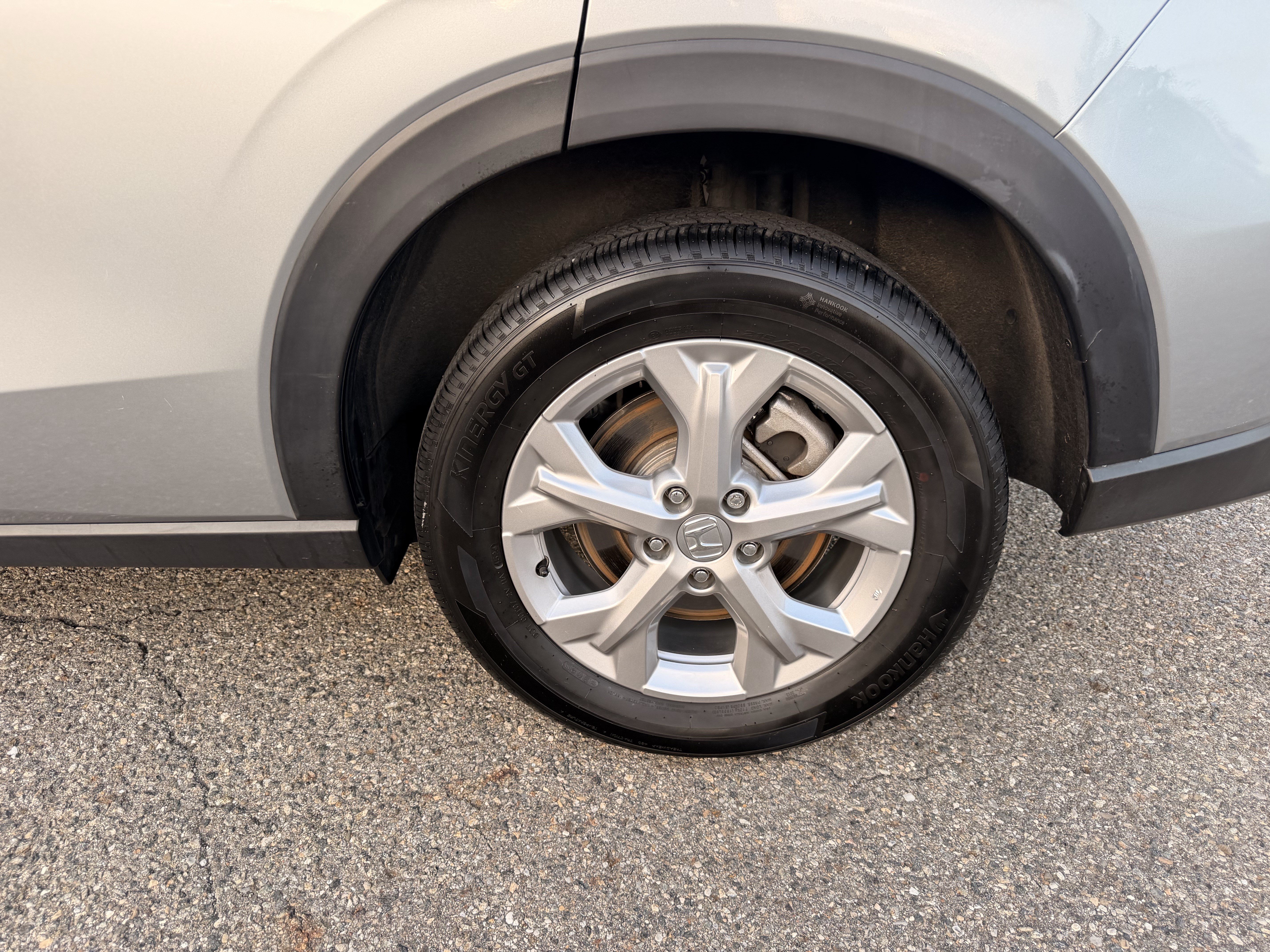 Used 2025 Honda HR-V LX image 8