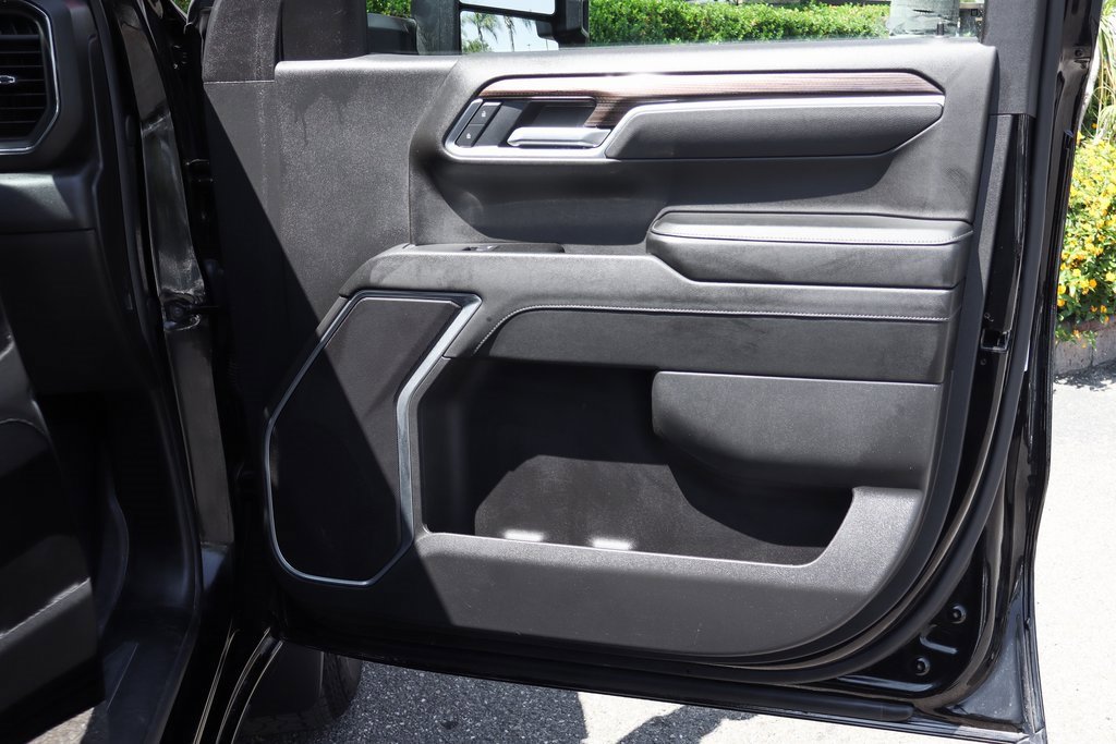 Used 2025 Chevrolet Silverado 1500 LT w/ Texas Edition Plus image 44