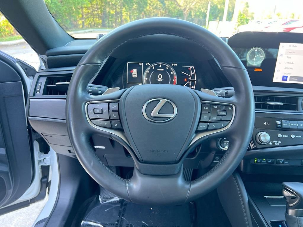Certified 2024 Lexus ES 350 w/ Premium Package image 13
