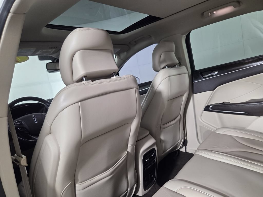Used 2019 Lincoln MKC Reserve AWD/4WD image 26