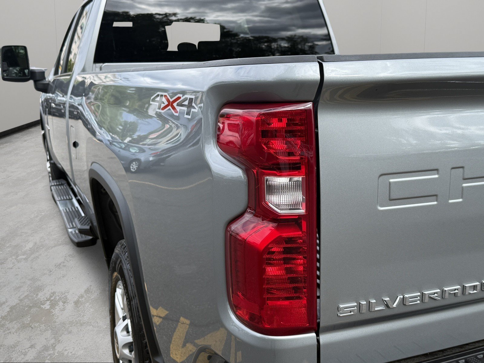 Used 2025 Chevrolet Silverado 2500 LT w/ Convenience Package AWD/4WD image 37