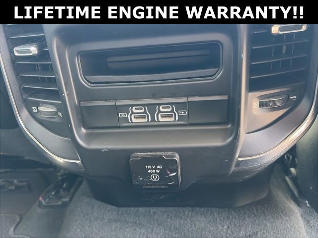 Used 2021 RAM 1500 Laramie AWD/4WD image 11