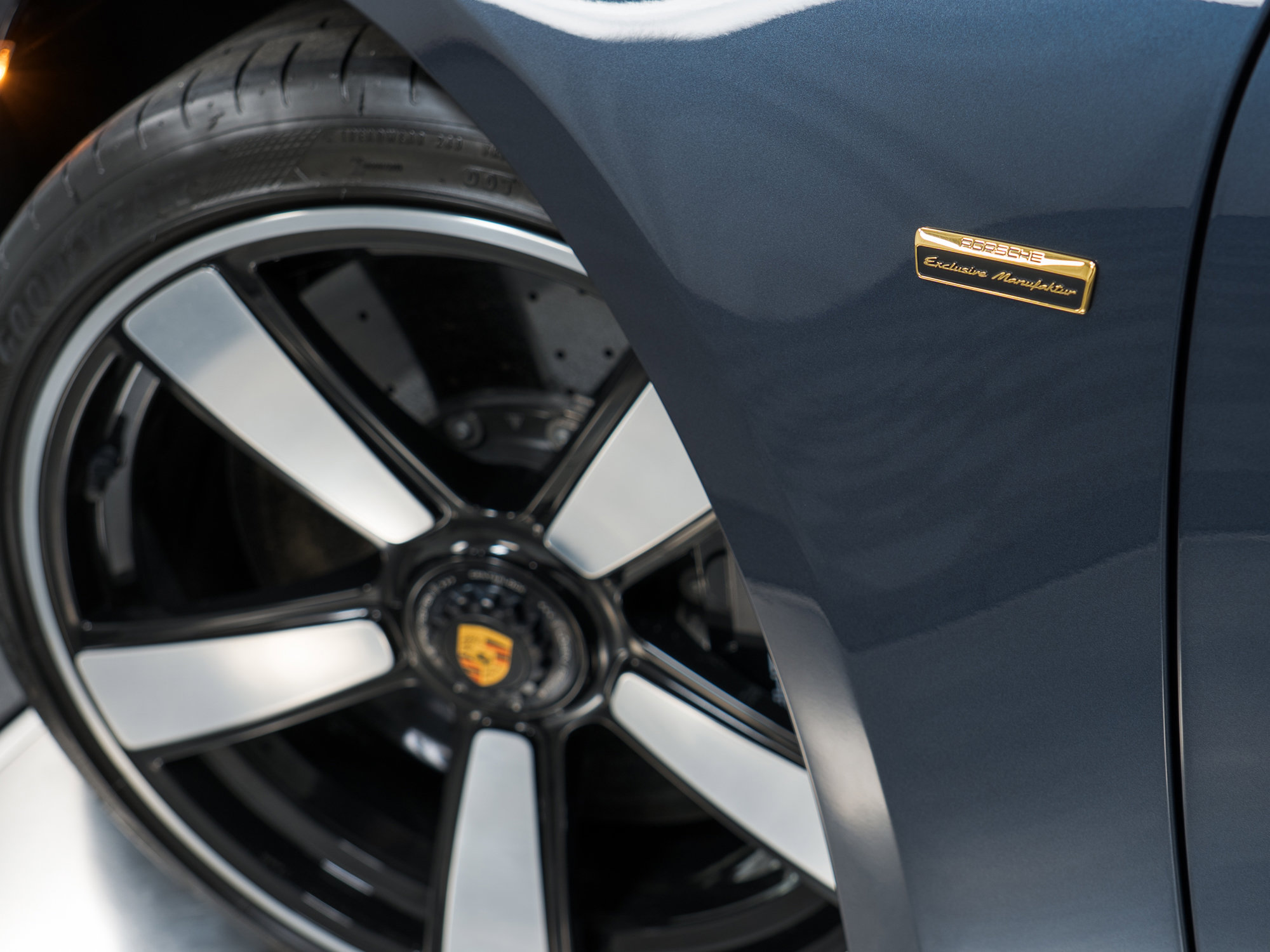 Used 2023 Porsche 911 Sport Classic image 42