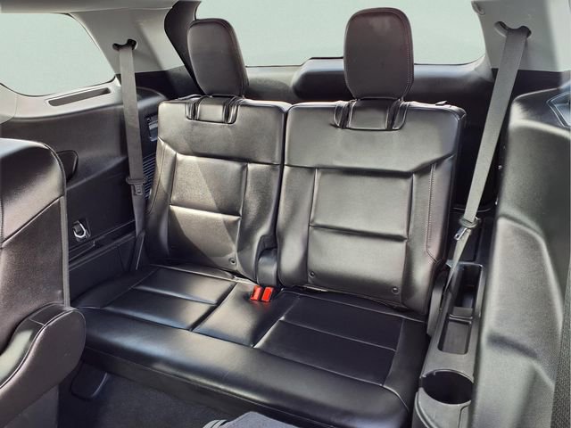 Used 2023 Ford Explorer XLT w/ Equipment Group 202A image 14