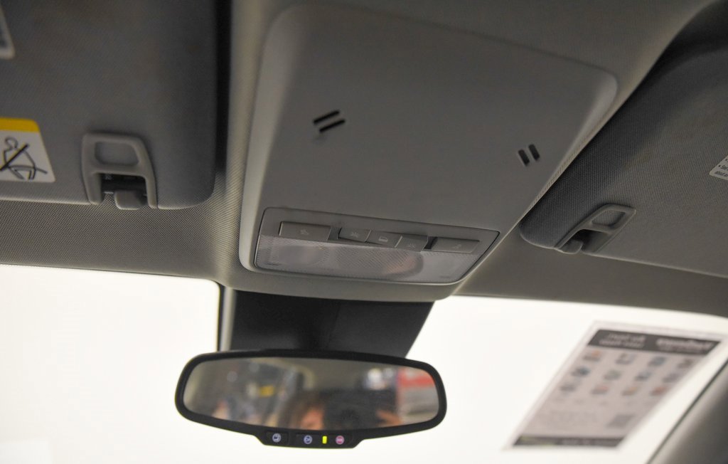 Used 2021 Chevrolet Trax LS image 23