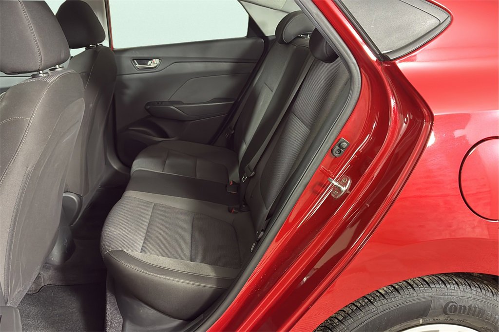 Used 2020 Hyundai Accent SE image 12