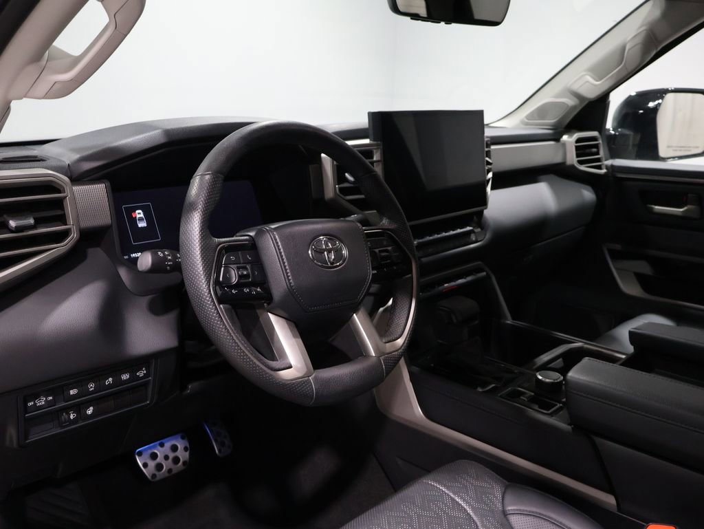 Used 2024 Toyota Tundra Limited image 16