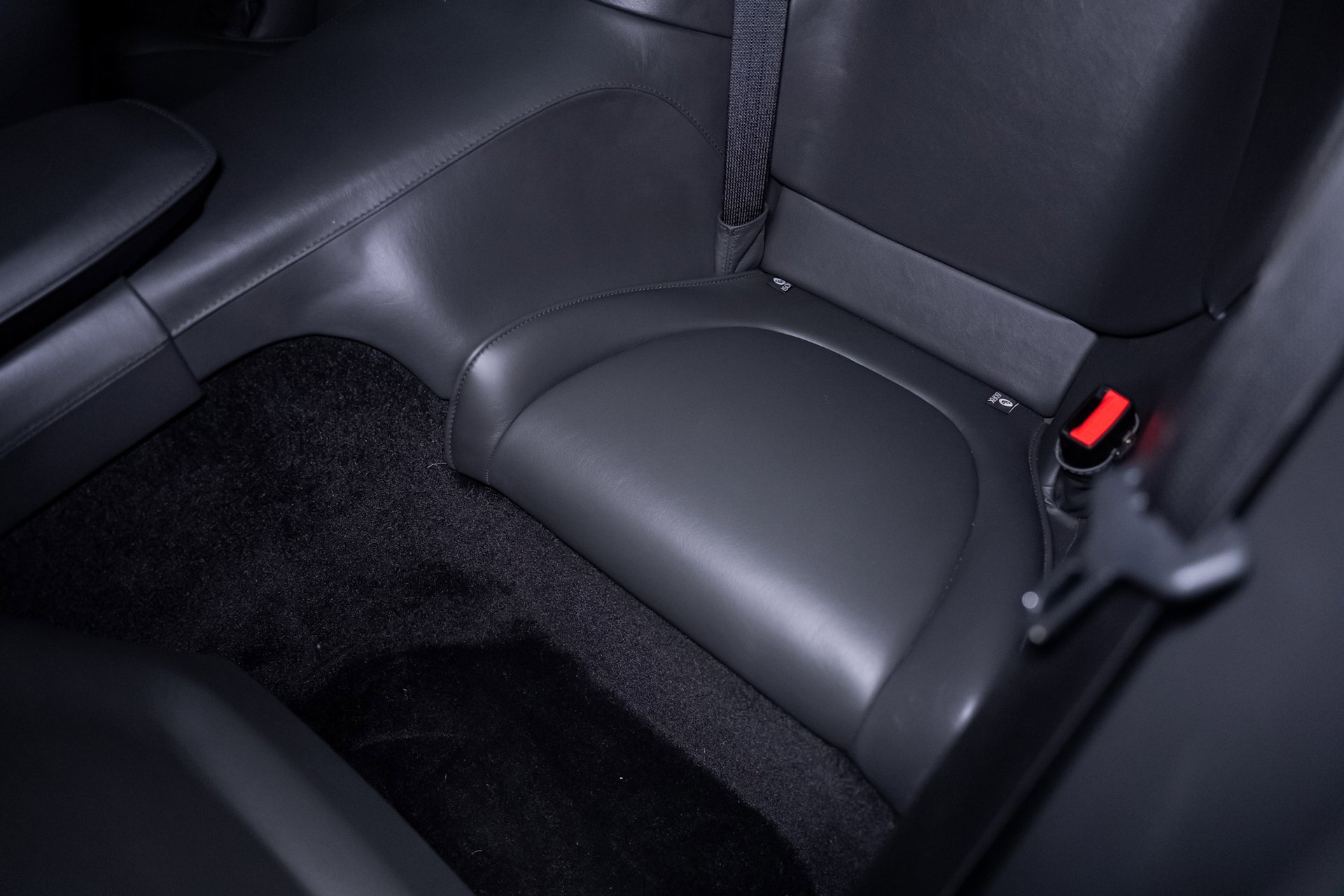 Used 2020 Aston Martin DB11 AMR image 69