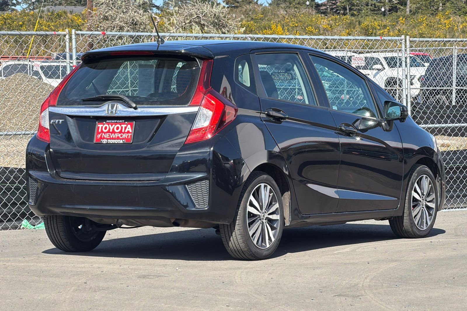 Used 2015 Honda Fit EX image 4
