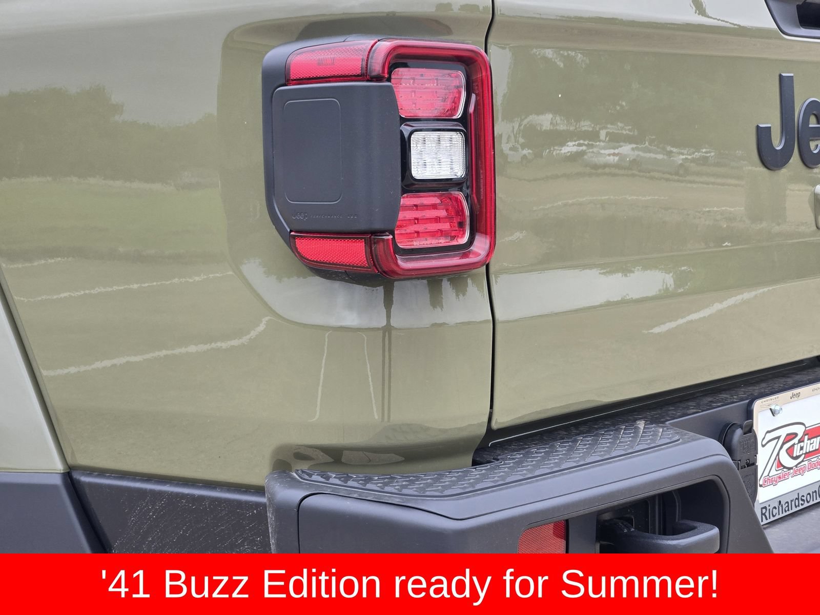 New 2026 Jeep Gladiator Willys AWD/4WD image 14