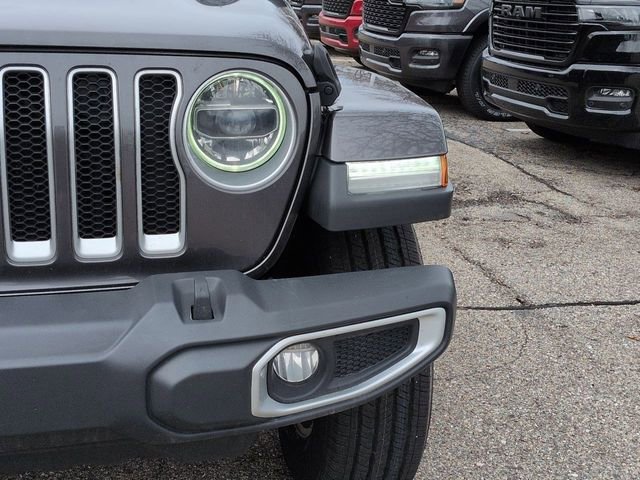 Used 2019 Jeep Wrangler Unlimited Sahara image 9