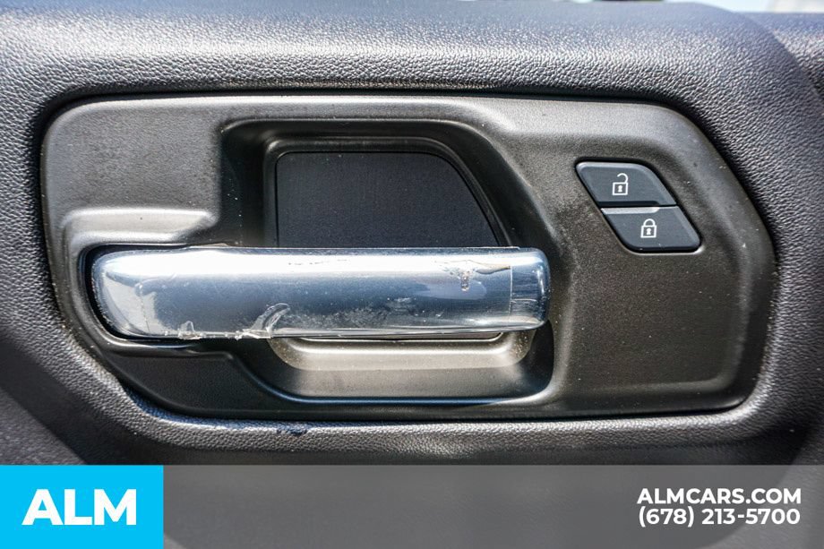 Used 2024 Chevrolet Silverado 1500 Custom Trail Boss w/ Dark Appearance Package AWD/4WD image 47