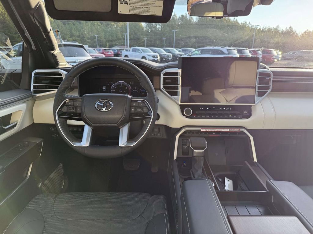 Used 2025 Toyota Sequoia Capstone image 8