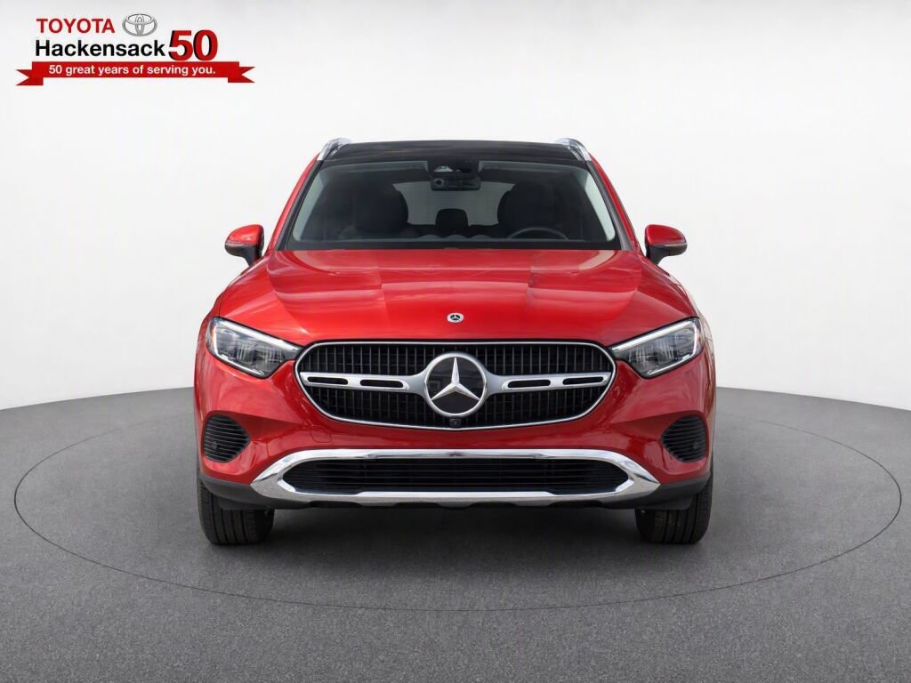 Used 2023 Mercedes-Benz GLC 300 4MATIC image 5