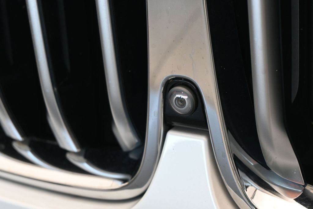 Used 2020 BMW X7 xDrive40i w/ Premium Package AWD/4WD image 54