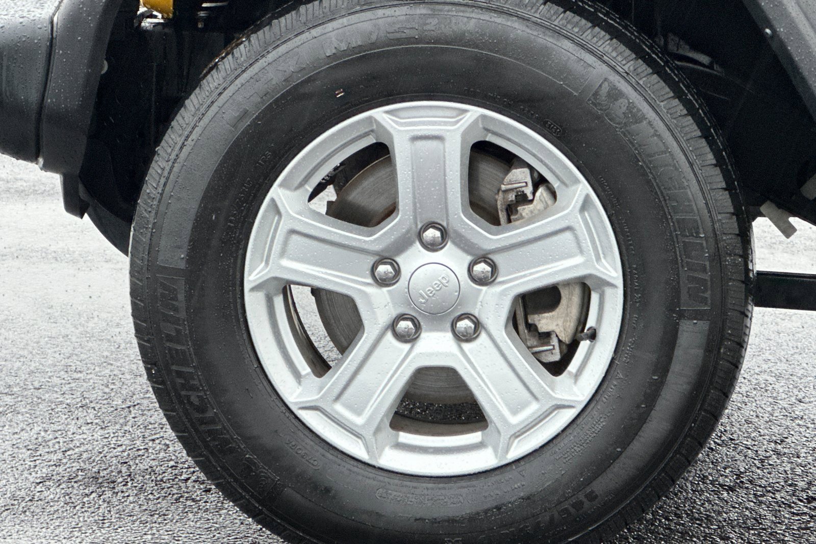 Used 2021 Jeep Wrangler Unlimited Sport image 31