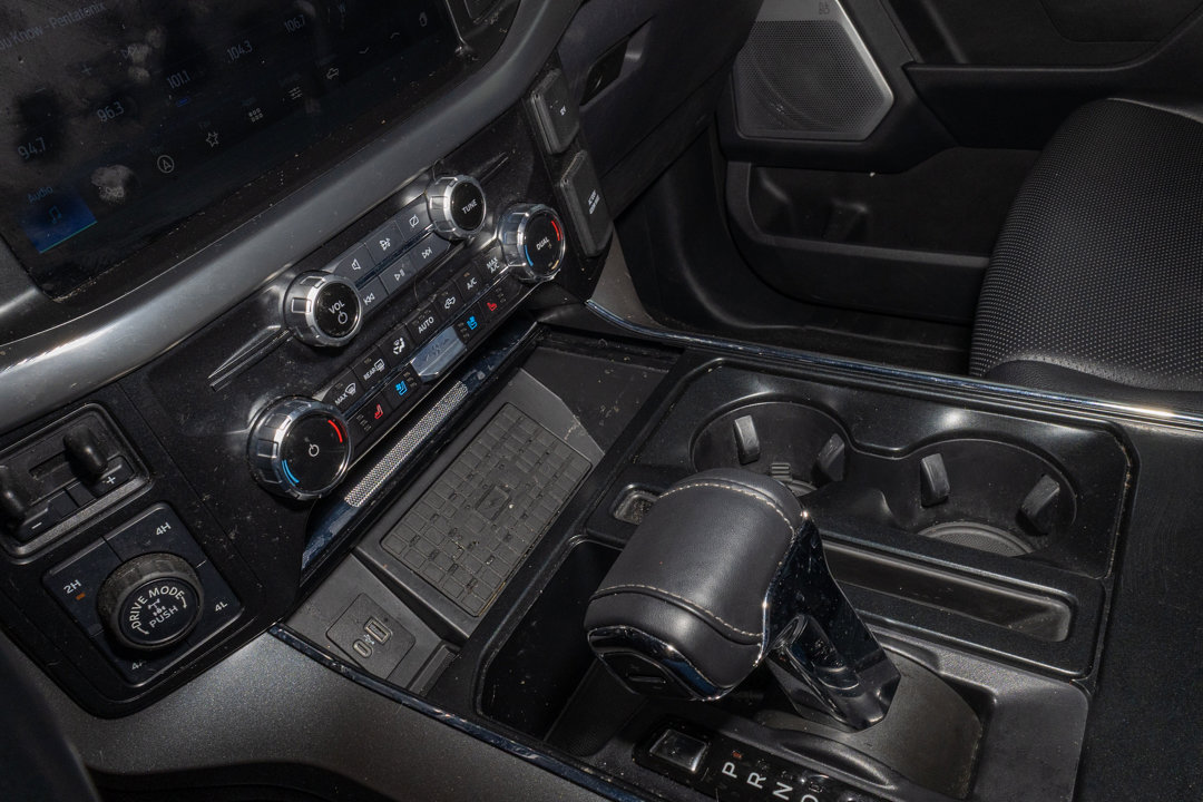 Used 2023 Ford F150 Lariat w/ Equipment Group 502A High image 12