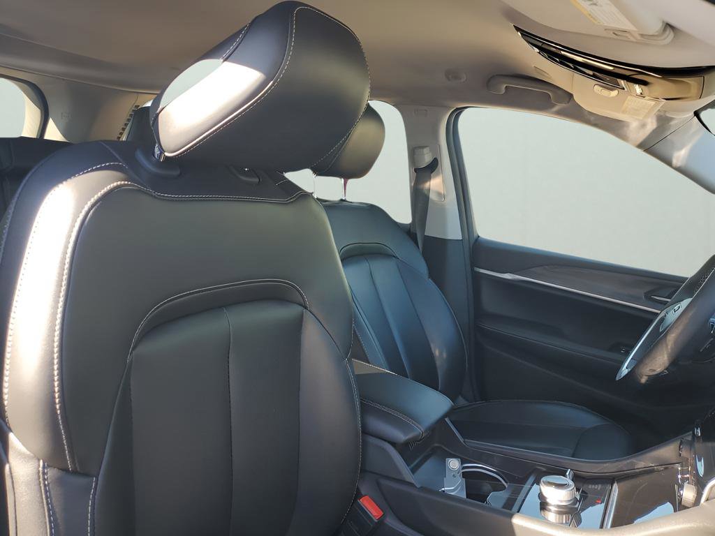 Used 2024 Jeep Grand Cherokee Limited image 15