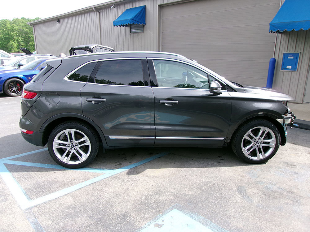 Used 2017 Lincoln MKC Reserve w/ Lincoln MKC Climate Package AWD/4WD image 8