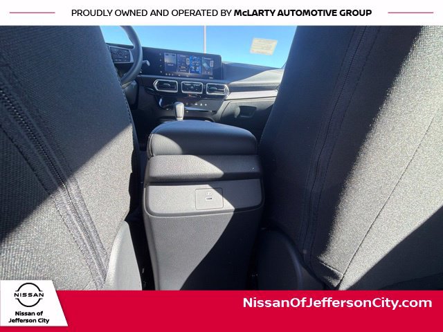 New 2027 Nissan Sentra SV w/ Floor Mat Package FWD image 15