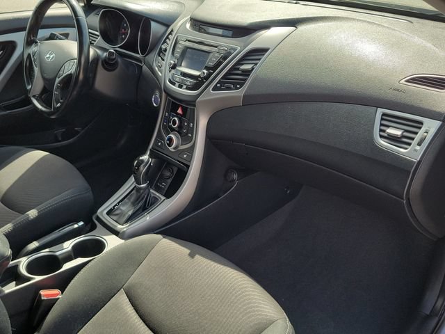 Used 2016 Hyundai Elantra Value Edition FWD image 18
