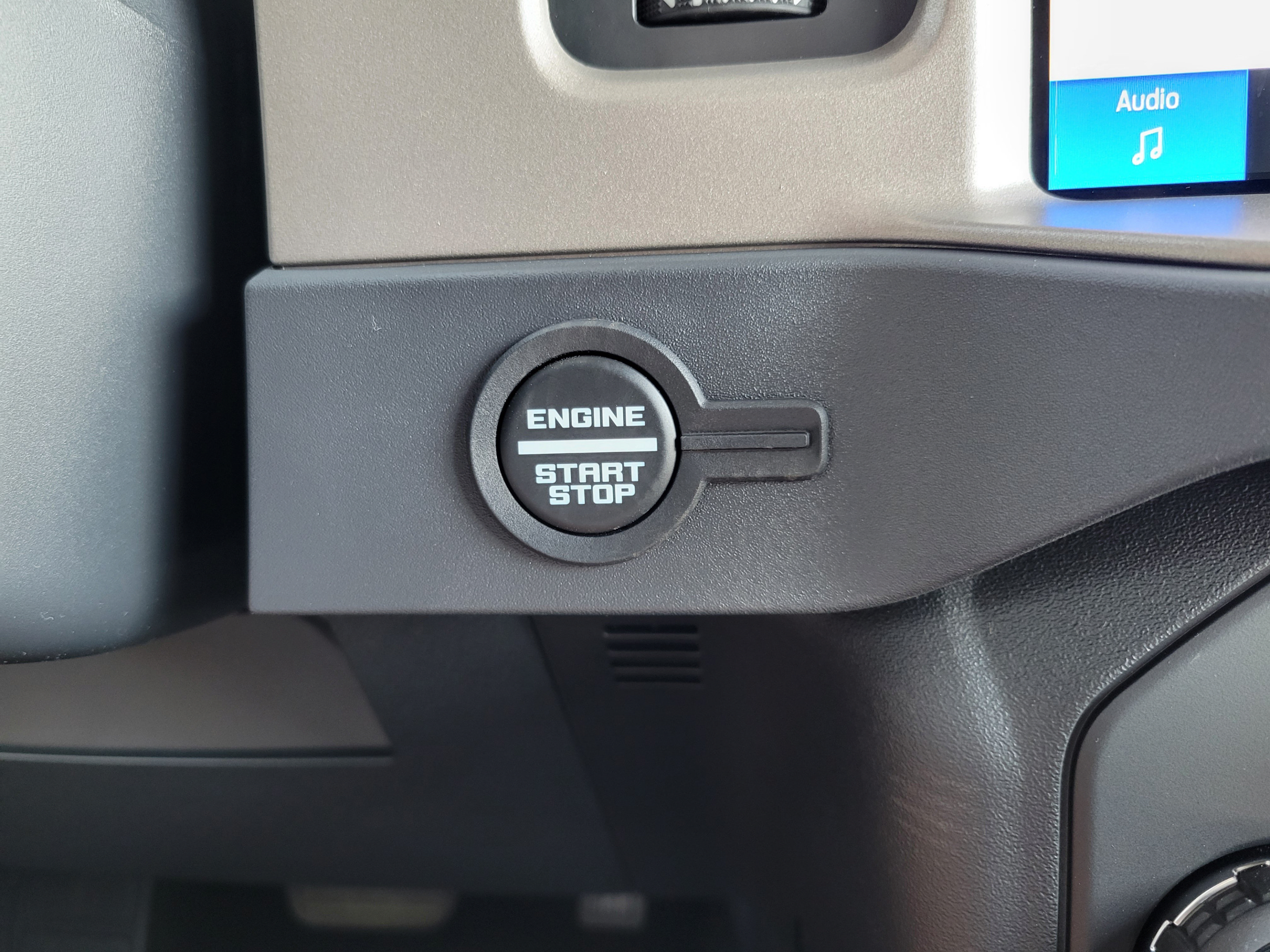New 2026 Ford Bronco Outer Banks AWD/4WD image 28