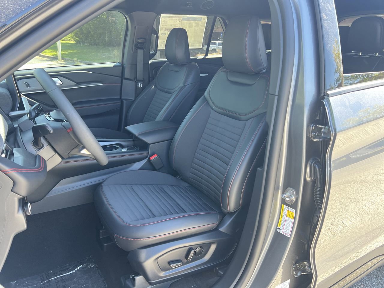 New 2026 Ford Explorer ST-Line image 14