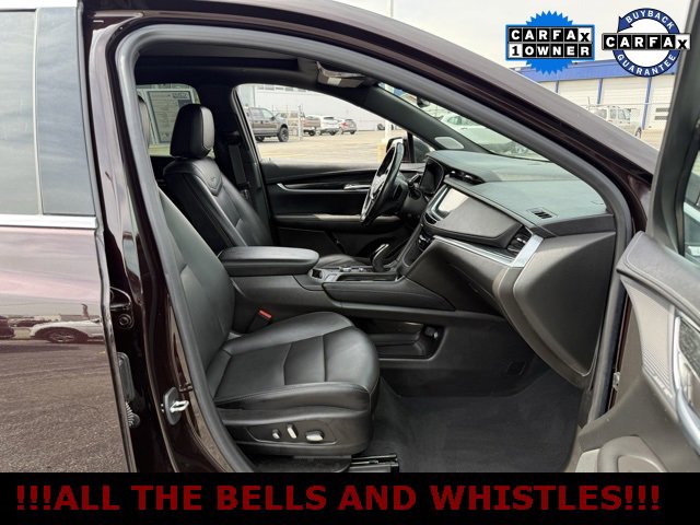 Used 2021 Cadillac XT5 Premium Luxury w/ LPO, Floor Liner Package image 21