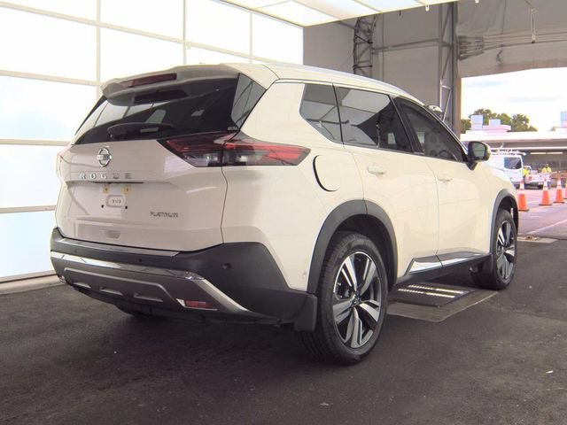 Used 2021 Nissan Rogue Platinum FWD image 5