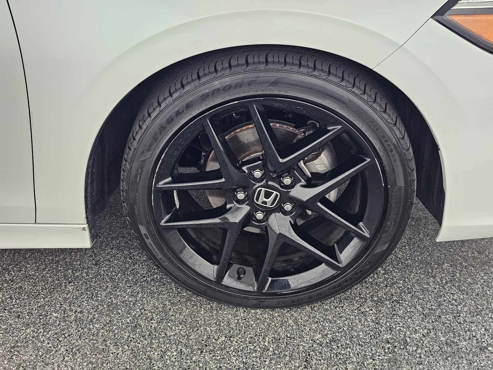 Used 2023 Honda Civic Sport image 9