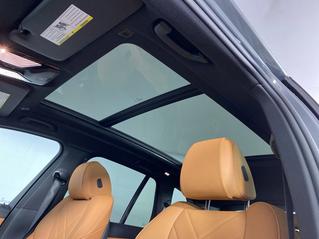 New 2026 BMW X5 xDrive50e image 24