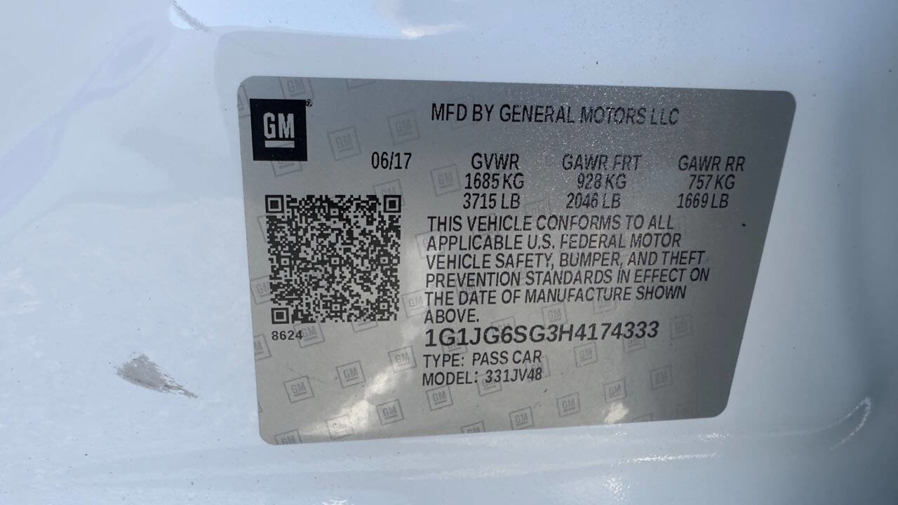 Used 2017 Chevrolet Sonic LT image 18