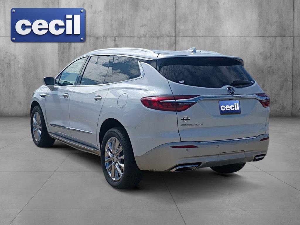Used 2020 Buick Enclave Essence w/ LPO, Luxury Package FWD image 3