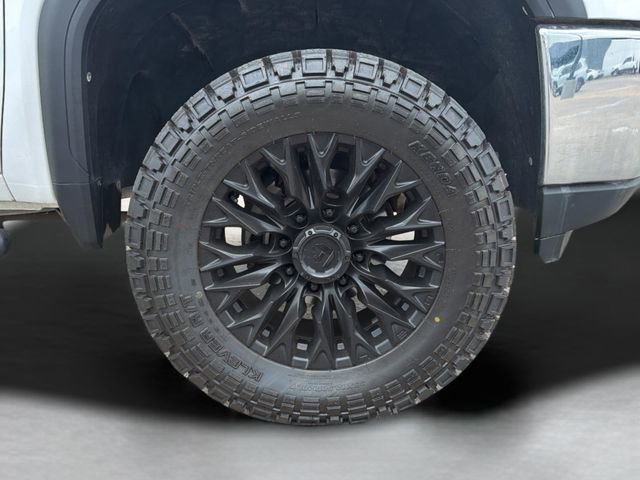 Used 2020 GMC Sierra 2500 SLE w/ Convenience Package image 9