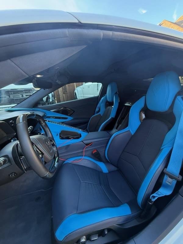 Used 2025 Chevrolet Corvette Z06 w/ Stealth Interior Trim Package RWD image 4