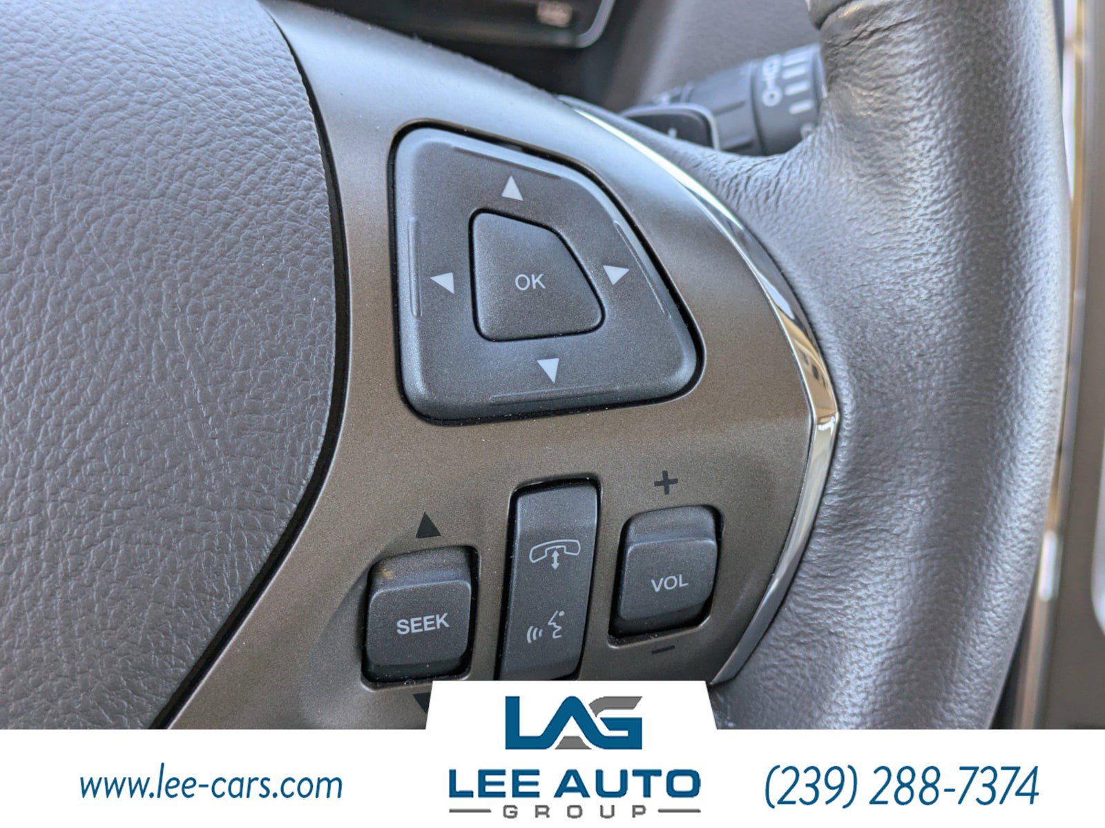 Used 2013 Lincoln MKX FWD image 24