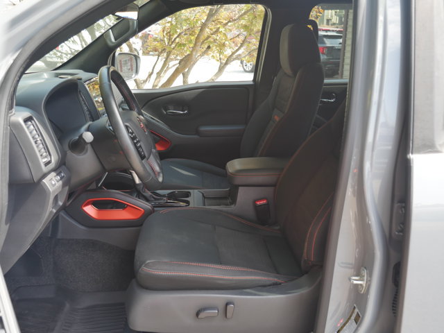 Certified 2022 Nissan Frontier PRO-4X w/ Off-Road Protection Package AWD/4WD image 3