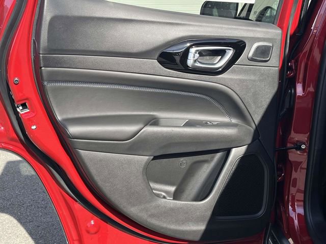 New 2026 Jeep Compass Latitude image 14