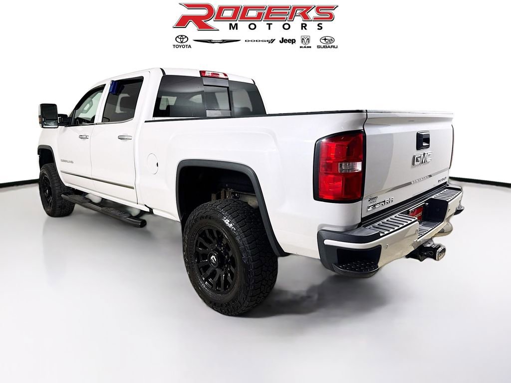 Used 2019 GMC Sierra 3500 Denali AWD/4WD image 6