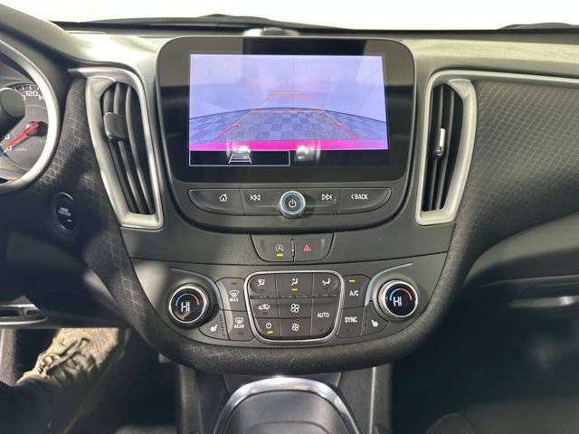 Used 2023 Chevrolet Malibu LT FWD image 22