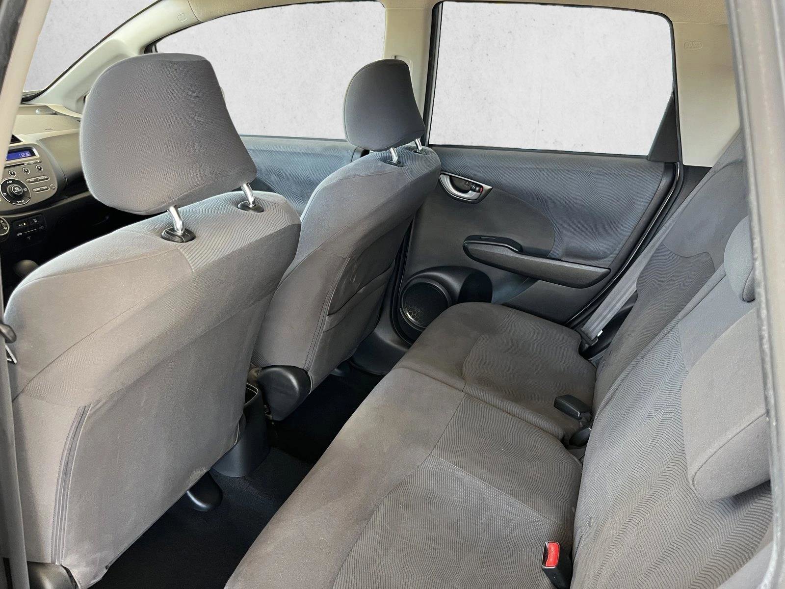 Used 2013 Honda Fit image 11