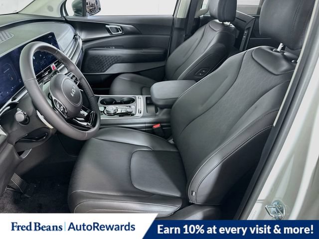 New 2025 Kia Carnival SX FWD image 15