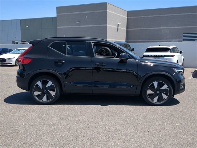 New 2025 Volvo EX40 Core w/ Climate Package image 6