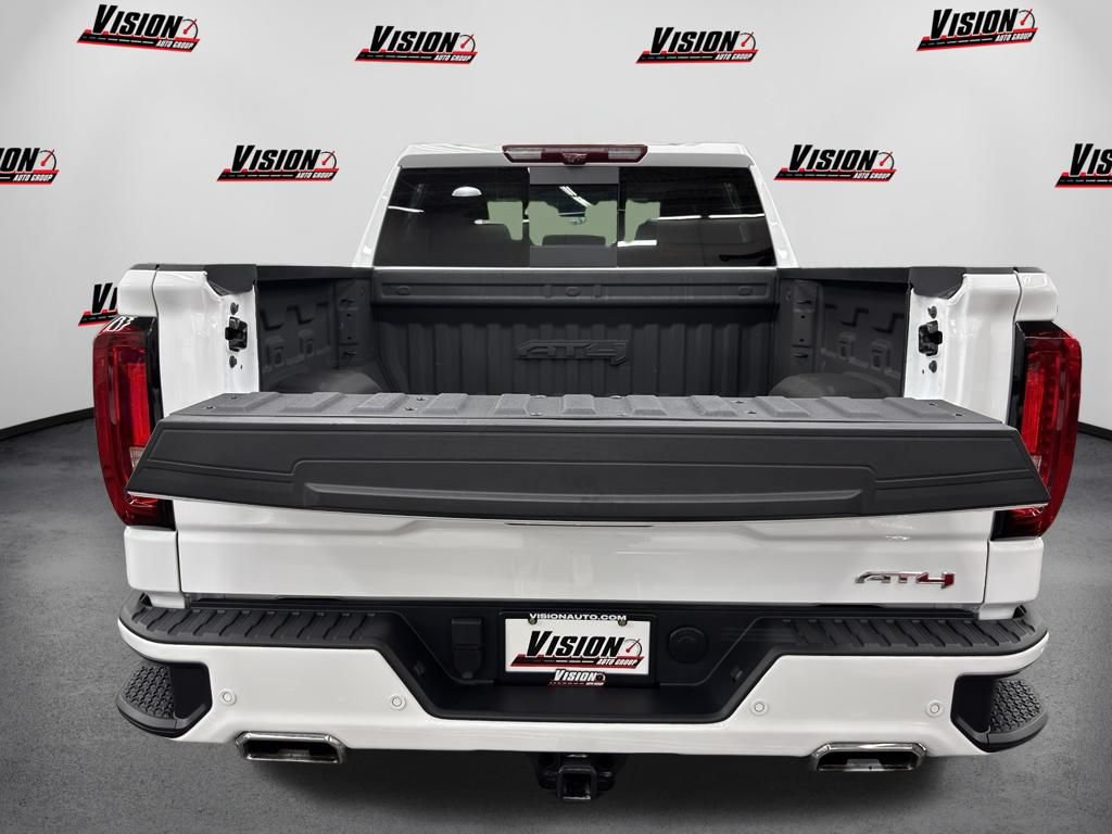 Used 2024 GMC Sierra 1500 AT4 w/ Technology Package AWD/4WD image 12