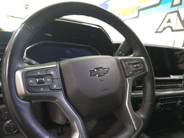 Used 2025 Chevrolet Silverado 3500 LTZ w/ Trail Boss Package AWD/4WD image 17