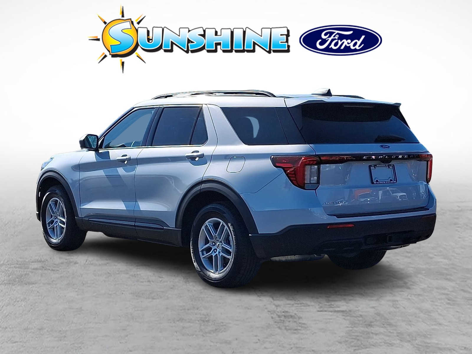 New 2026 Ford Explorer Active AWD/4WD image 4