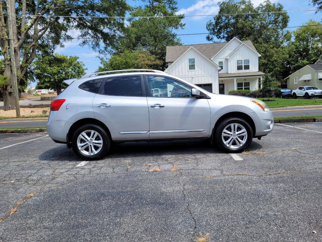 Used 2012 Nissan Rogue SV image 17